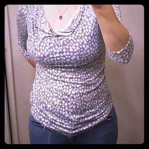 Xs maternity shirt